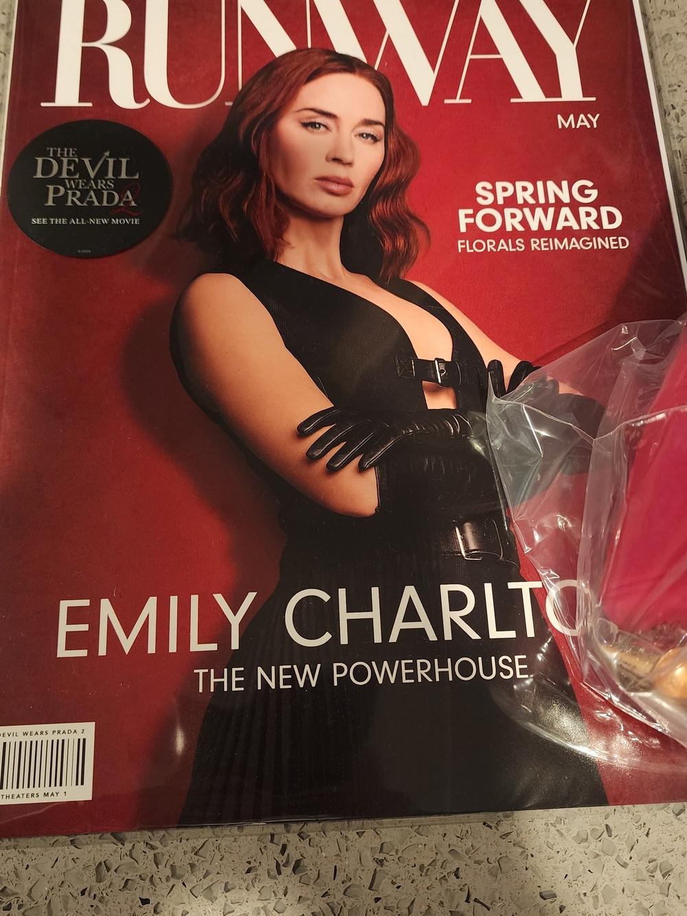 Devil Wears Prada Popcorn Bucket W Charm And Runway Magazine Combo